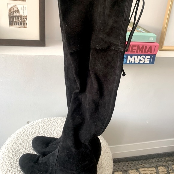 Classic over the knee lowland suede boot in black - Picture 2 of 5